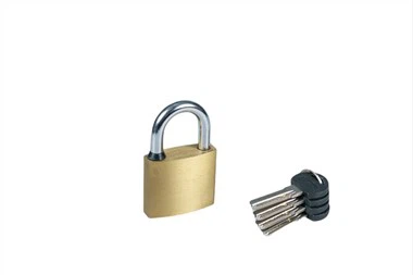 Μπρούτζινο λουκέτο με κλειδιά υπολογιστή
